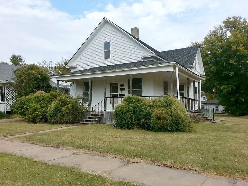 1st image of 403 N C St