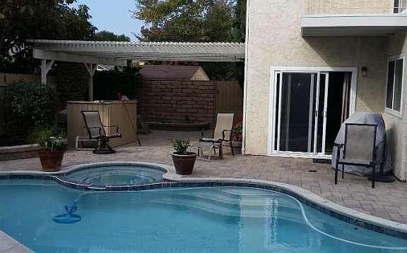 5th image of 5742 Willow View Dr
