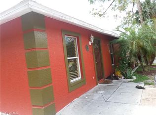 5218 Mitchell St, Naples, FL 34113