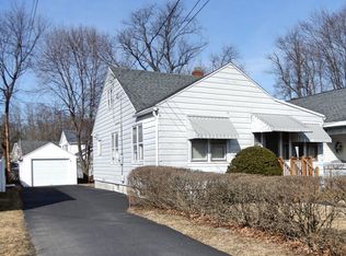 47 Hamilton Ave, Troy, NY 12180