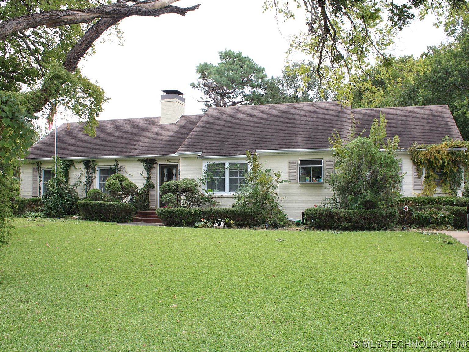 1704 Stanley Ave SW, Ardmore, OK 73401 Zillow