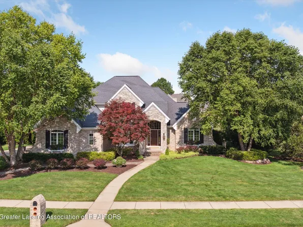 3546 Autumnwood Ln, Okemos, MI 48864