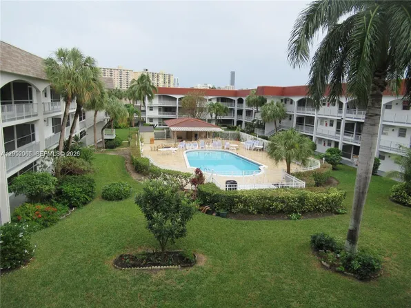 501 Blue Heron Dr APT 121-A, Hallandale Beach, FL 33009