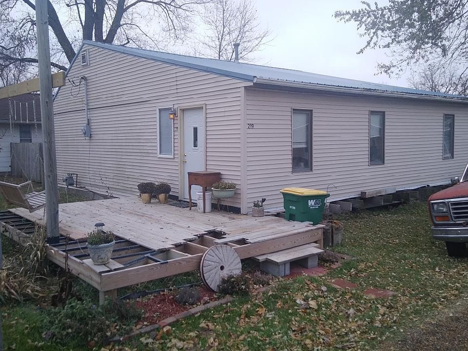 1st image of 219 Harlan St