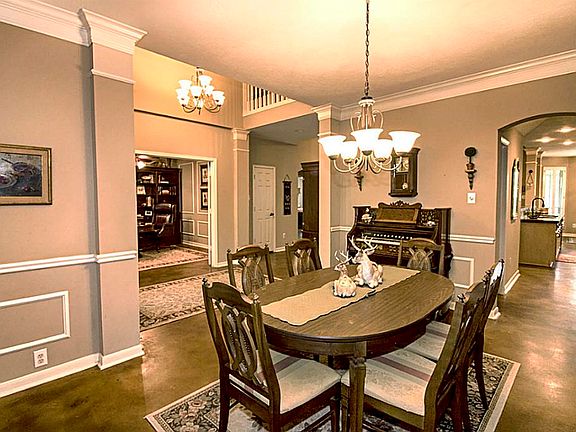 5th image of 16914 Cottonwood Way