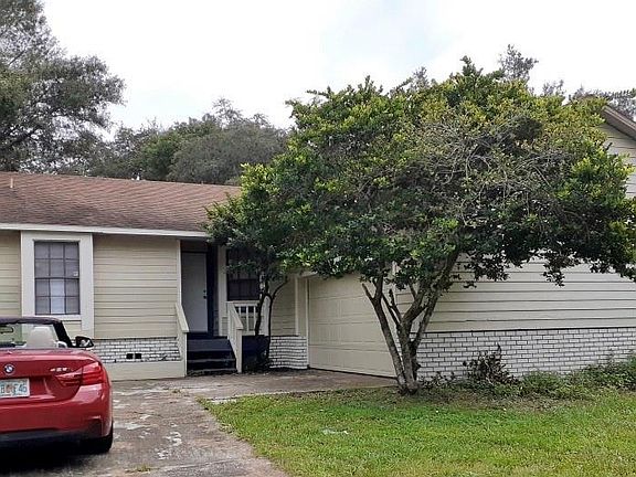 2nd image of 1168 Laura St