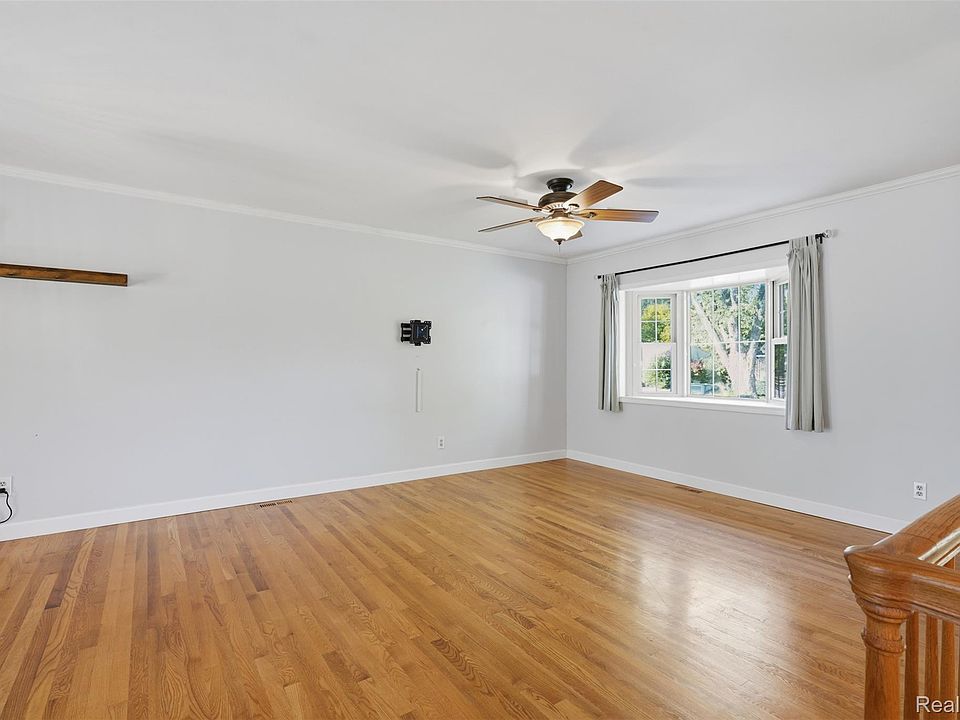 827 Los Arboles Dr, photo 5