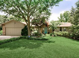 8072 Spanker Ridge Dr, Bentonville, AR 72712