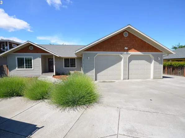 3315 Columbia View Dr, The Dalles, OR 97058