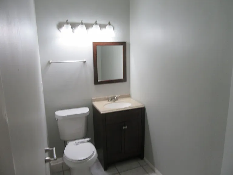1113 Arthur Ave — Photo 17