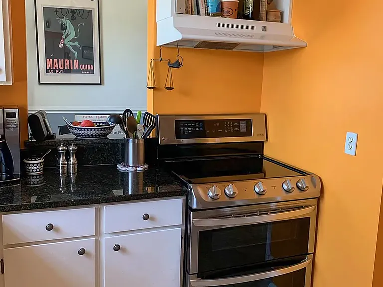 3871 Porter St NW #294F — Photo 9