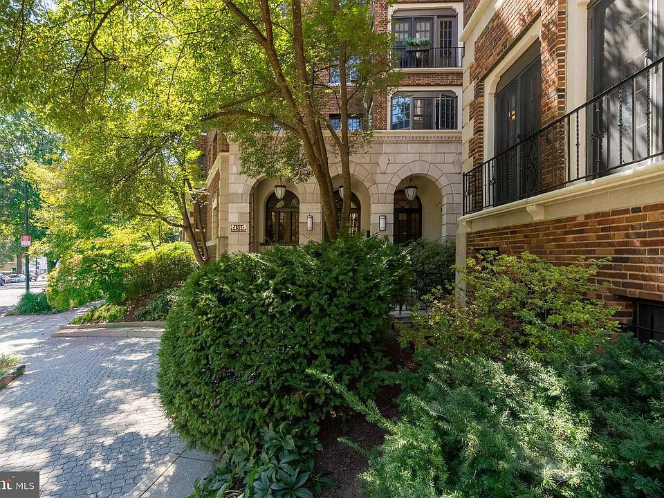 1st image of 4514 Connecticut Ave NW #204