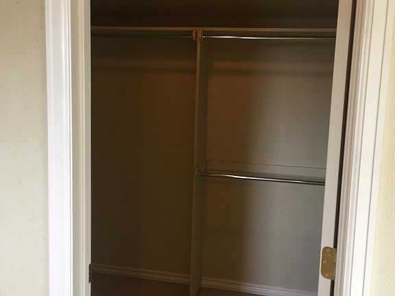 LARGE WALK-IN-MASTER CLOSET