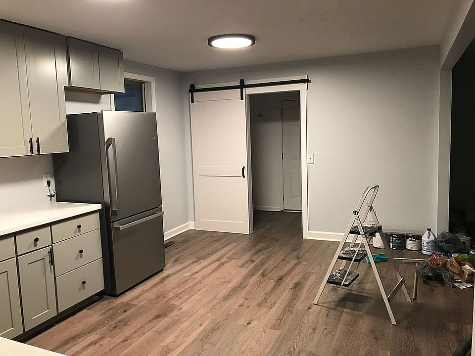 2nd image of 8139 Cooper Dr