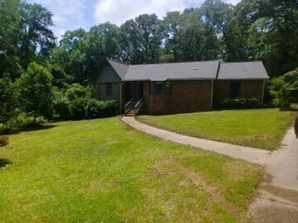 105 Crestwood Cir