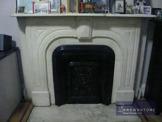 Rented by Brownstone Real Estate | media 19