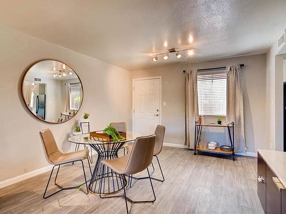 The Glen at Old Town apartments community photo