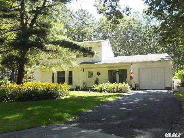 1st image of 8 Ross Ct