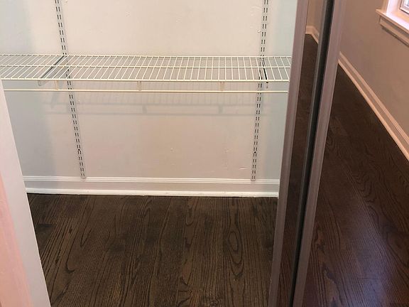 5th image of 4806 S Wolcott Ave Floor 2