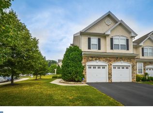 51 Wellington Rd, Newtown, PA 18940