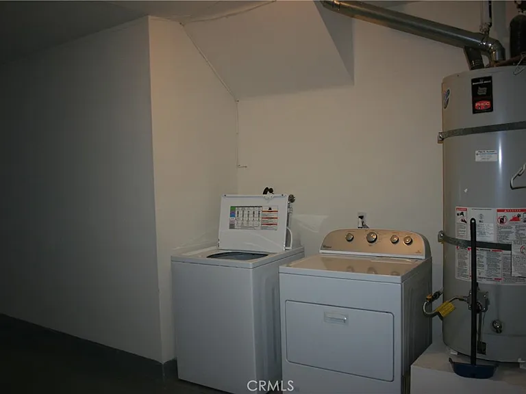 1805 Crescent Oak — Photo 15