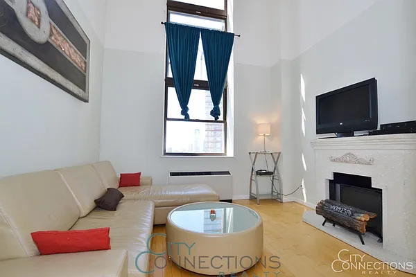 Rented by City Connections Realty | media 40