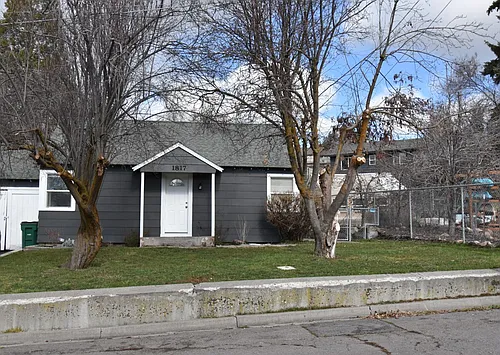 1817 Birch St Photo 1