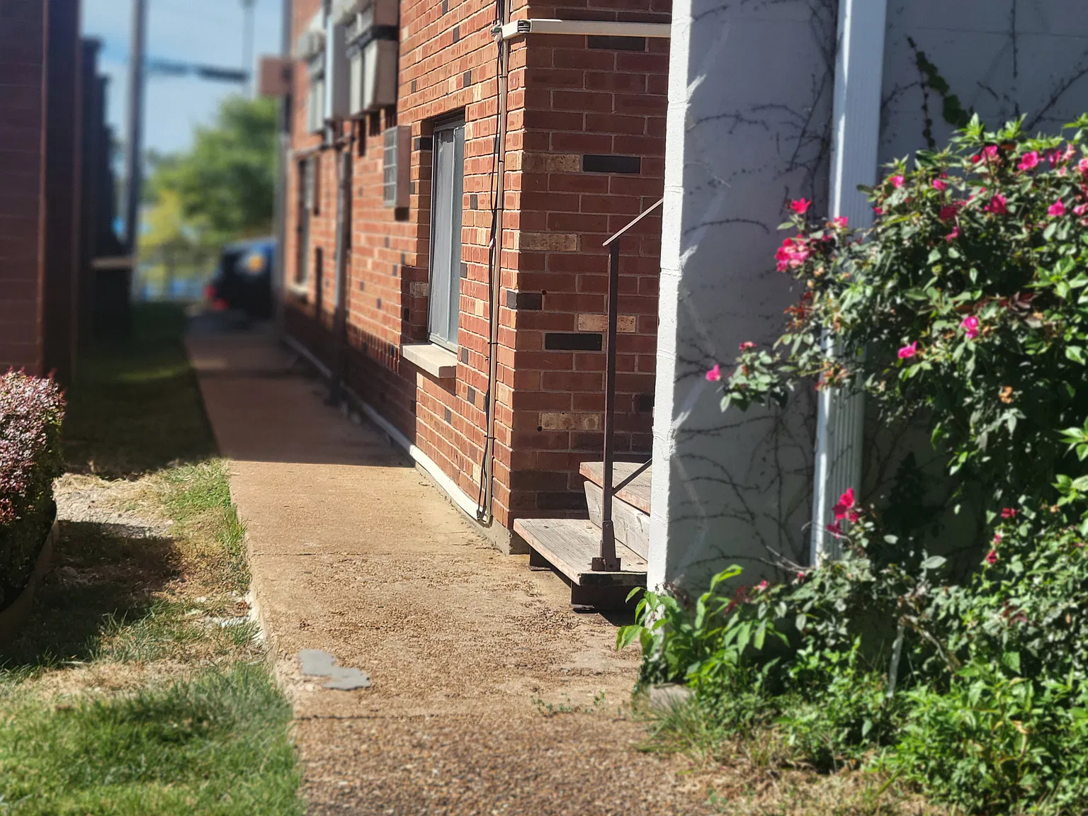 2621 S Big Bend — Photo 4