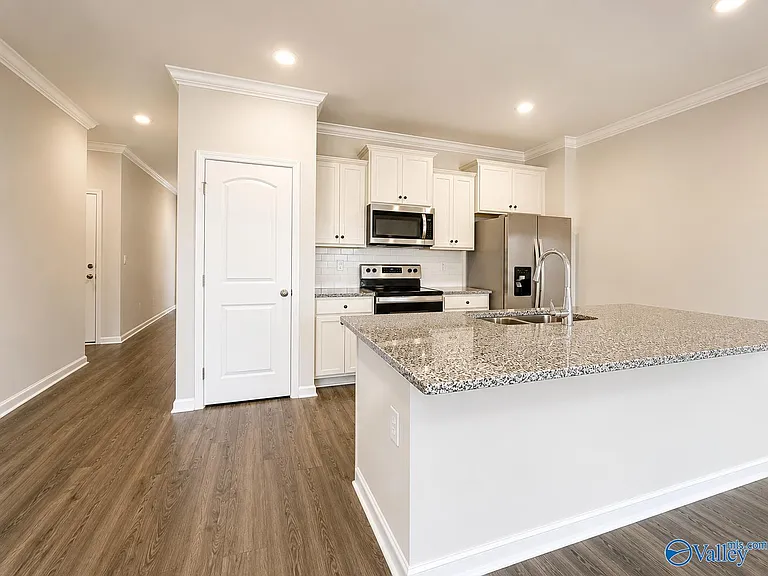 26491 Riparian Dr — Photo 7