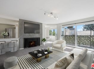 1230 Horn Ave APT 200, West Hollywood, CA 90069