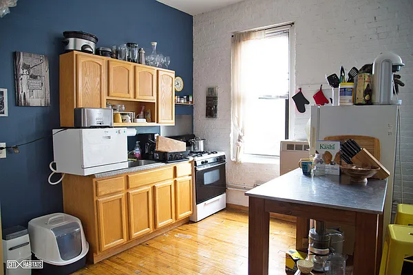 Rented by Citi Habitats | media 19