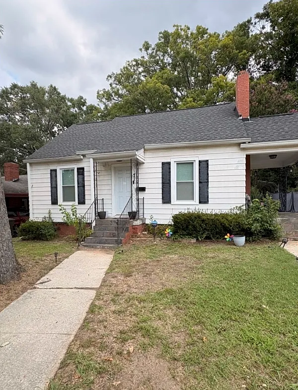 2 bed, 1124 sqft, $1,700 — Photo 1