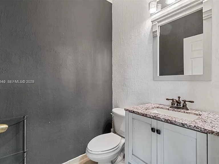 24301 SW 112th Ct — Photo 28