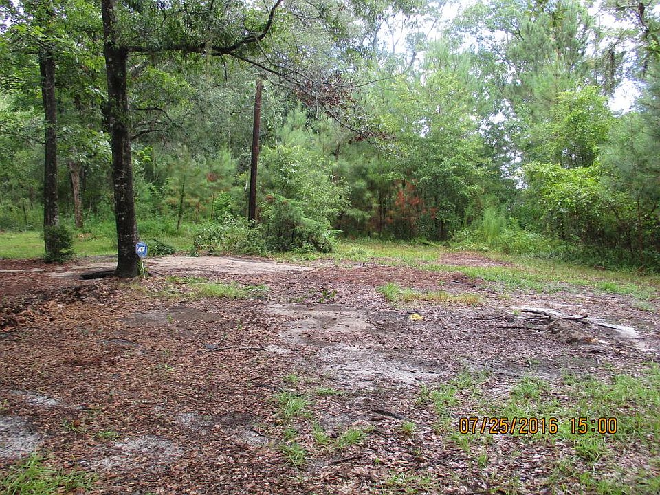 2nd image of 533 Black Creek Lodge Rd
