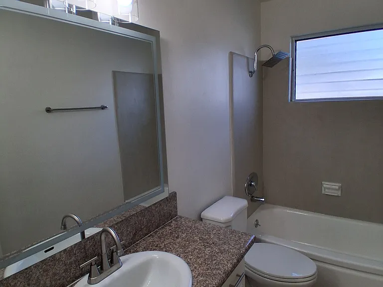 7245 Franklin Avenue — Photo 19