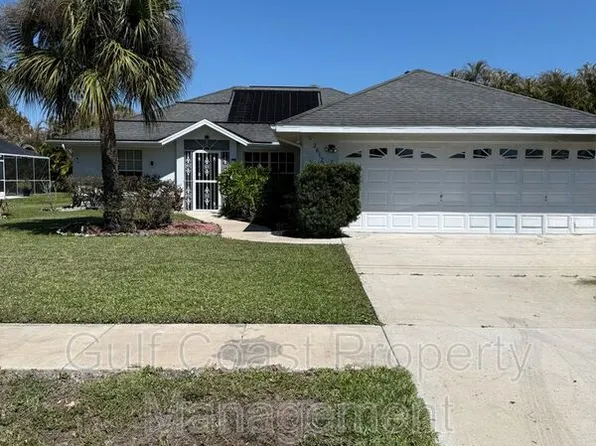 2612 7th St W, Lehigh Acres, FL 33971