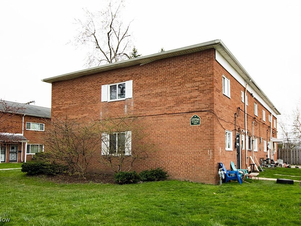 2nd image of 23756 Banbury Cir APT 1
