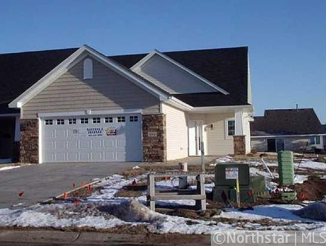1st image of 1042 Woodland Dr