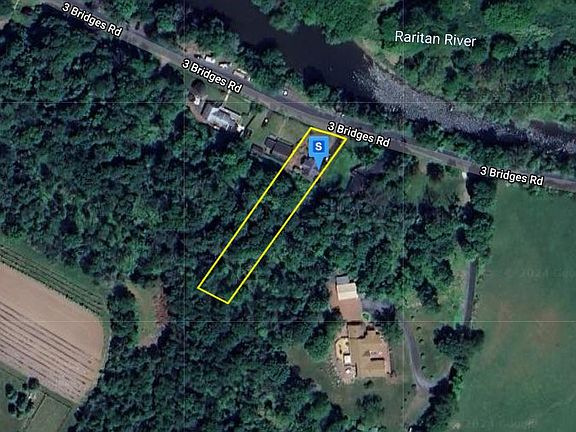 2nd image of 368 Three Bridges Rd