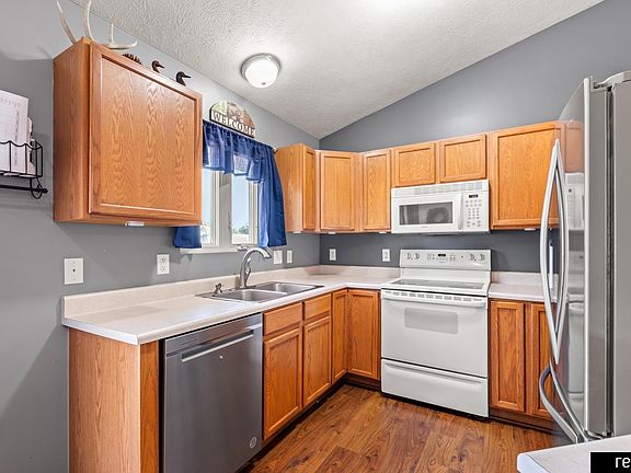 3rd image of 262 N 28th St