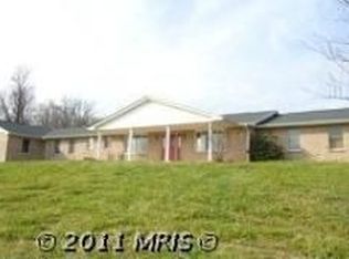 7340 Williamsport Pike, Falling Waters, WV 25419
