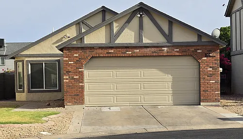 1321 W Boxelder Ct Photo 1