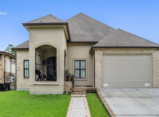 6475 Fleur De Lis Dr, New Orleans, LA 70124