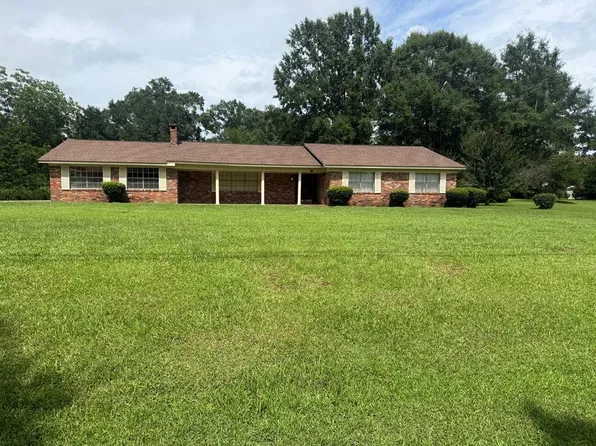 514 McIlwain Dr, Waynesboro, MS 39367