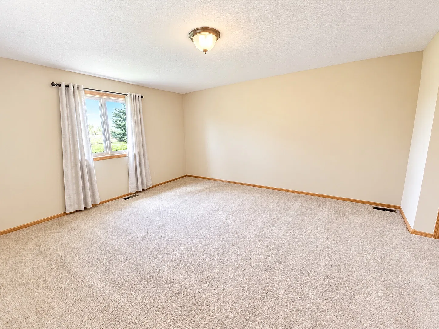 509 Crazy Peak Ct — Photo 4