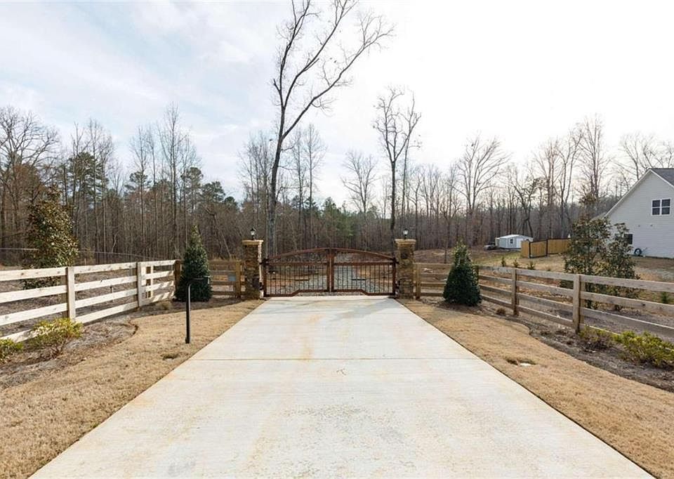 352 Mulberry Rd, Winder, GA 30680 MLS 7177526 Zillow