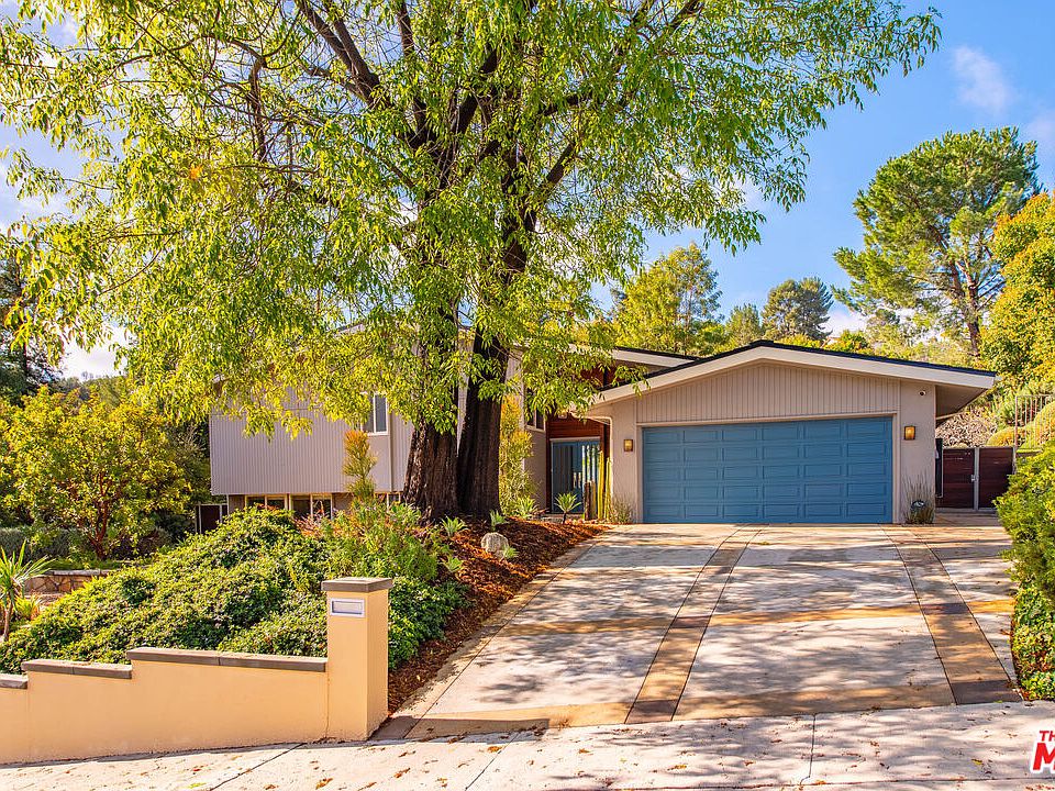 1st image of 21820 Ulmus Dr