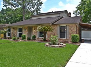 10906 Sagecrest Ln, Houston, TX 77089