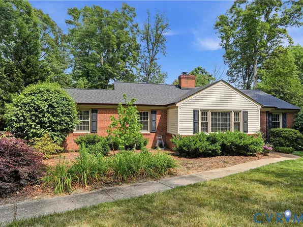 2619 Thurloe Dr, North Chesterfield, VA 23235