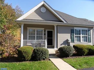 8 Liberty Dr, Bensalem, PA 19020